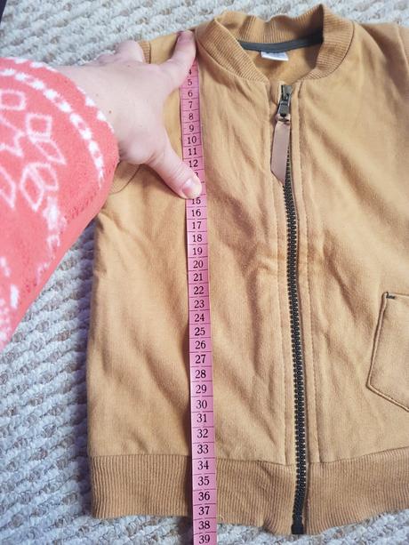 Tepláková vesta, 104