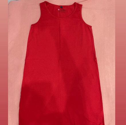 Šaty bez rukávov, 36