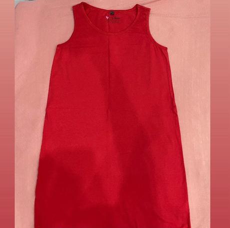 Šaty bez rukávov, 36