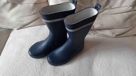 Krásne gumáky, tcm,32