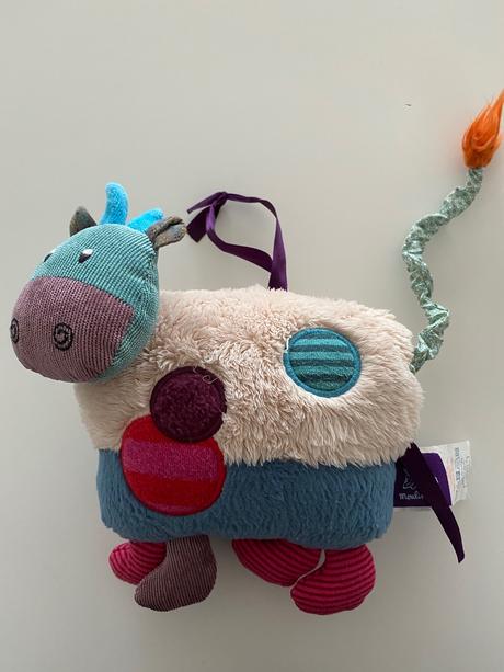 Hracia kravicka moulin roty,