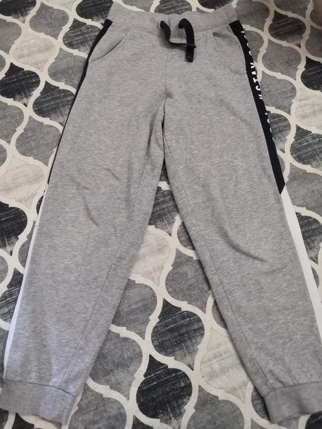 Tepláky kvalitné vel. 152, 152