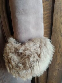 Kožuch veľkosť s, 36