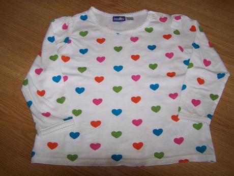 Biele tričko s farebnými srdiečkami, lupilu,98