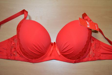 Dámska luxusná podprsenka, 70d - 100d