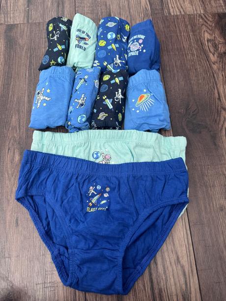 Slipy pre chlapca 100 bavlna veľ.9 rok, primark,140