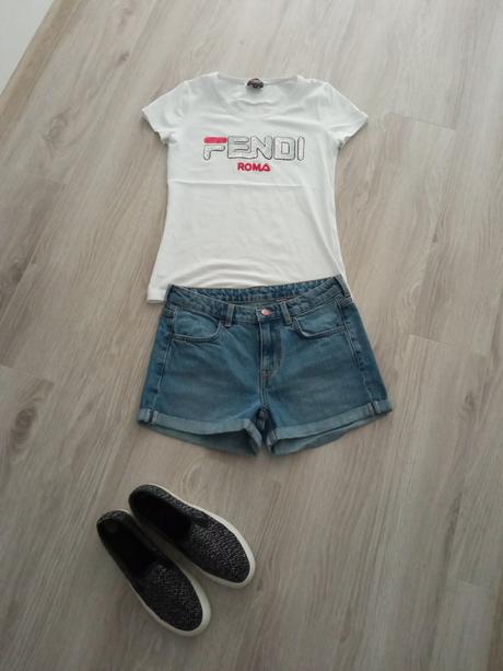 Dámske riflové kraťasy, h&m,36