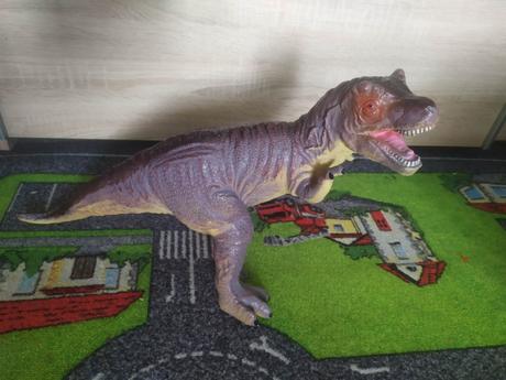 Veľký tyranosaurus rex,
