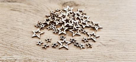 Drevené výlisky - hviezdičky mix 10 -20mm - 50 kus, 