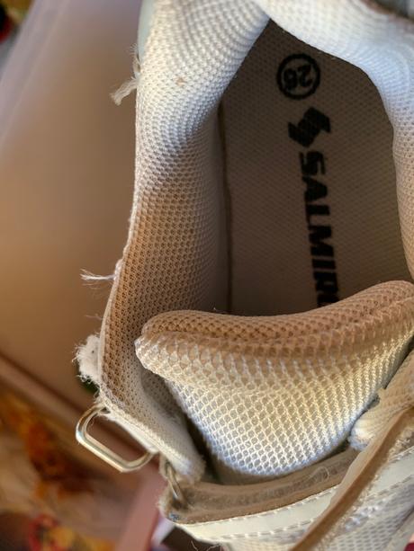 Dievčenské tenisky, 26