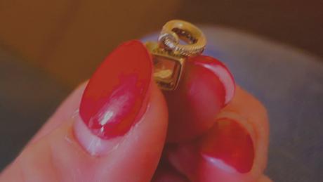 Pandora zlatá koralka., pandora