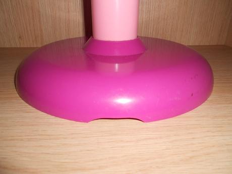 Dievčenský toaletný stolík, 