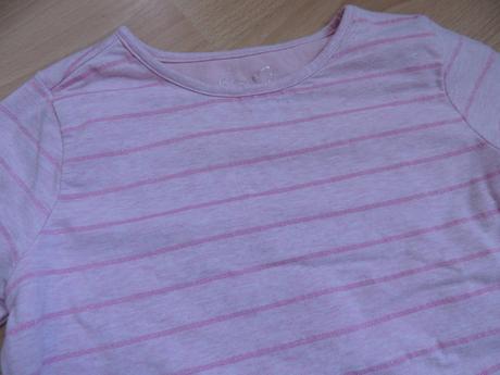 Mikinka, reserved,128