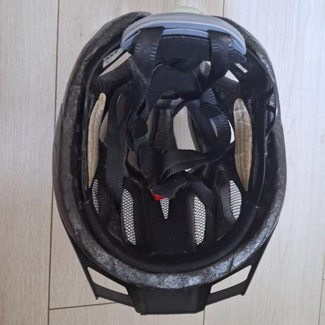 Cyklistická prilba 49-54 cm,