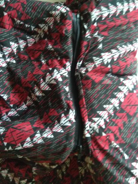 Zimná bunda s kapucňou, 146