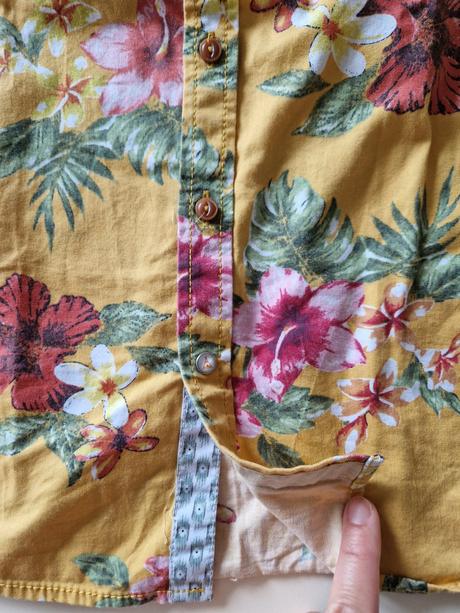 Havajská košeľa, next,122