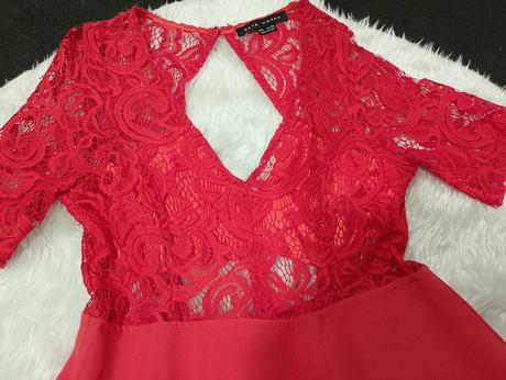 Krásne červené šaty, m