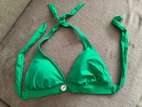 Podprsenka plaviek, c&a,38