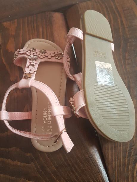 Sandalky, young dimension,27