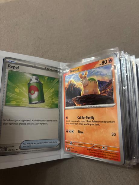 Pokémon karty + album, 