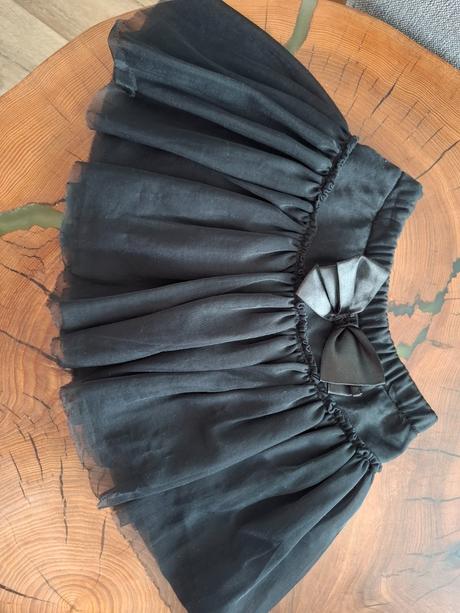 Dievčenská sukňa, 104