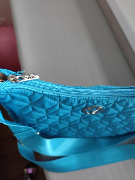 Kabelka vera new york, 