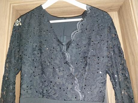 Spoločenské šaty, m