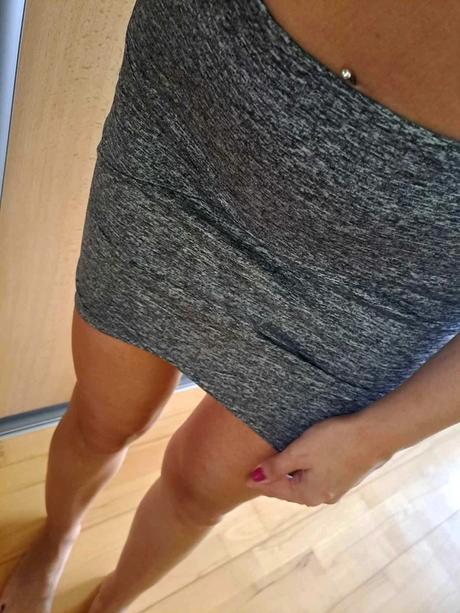 Cierny skort + siva sukna, s