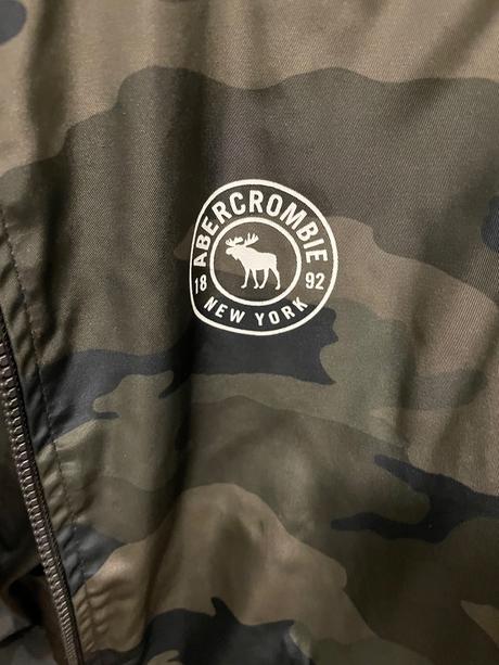 Prechodna bunda maskacova abercrombie, abercrombie&fitch,164