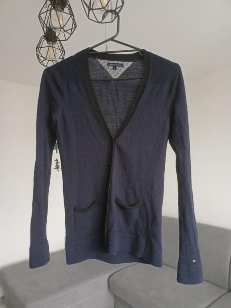 Vlnený značkový sveter, tommy hilfiger,s