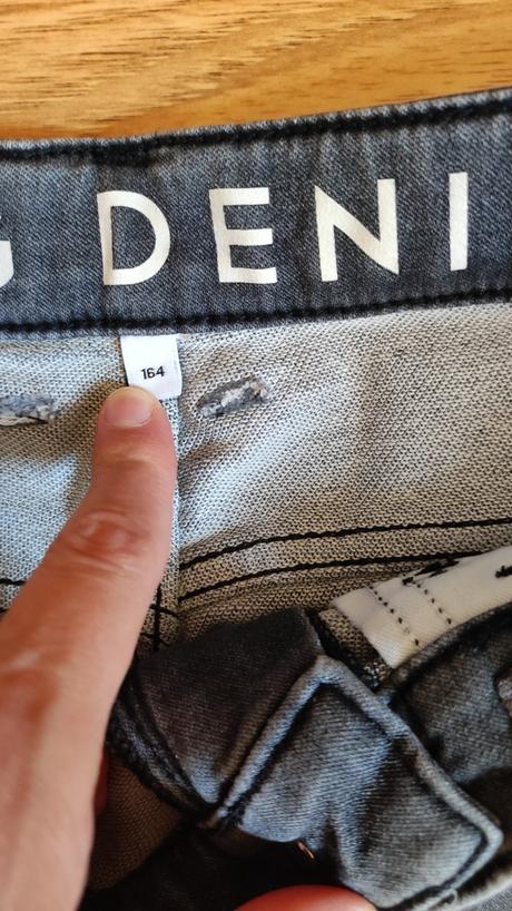 Chlapčenské kraťasy, 164