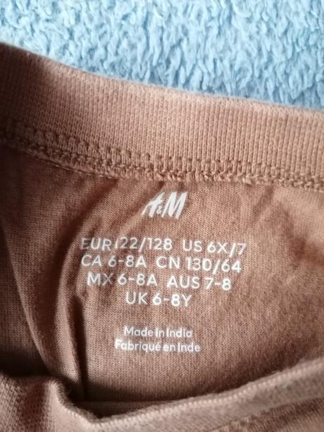 Vianočné tričká, 134