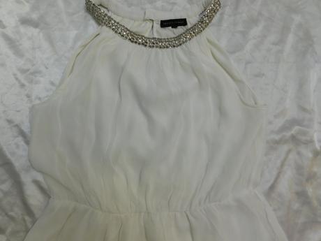 Second female pekne šaty, 40