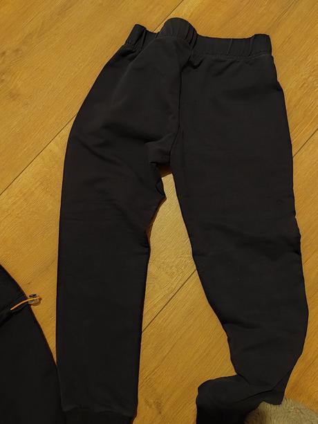 Pekná súprava, 128