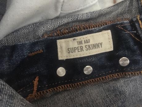 Chlapcenske rifle, abercrombie&fitch,32