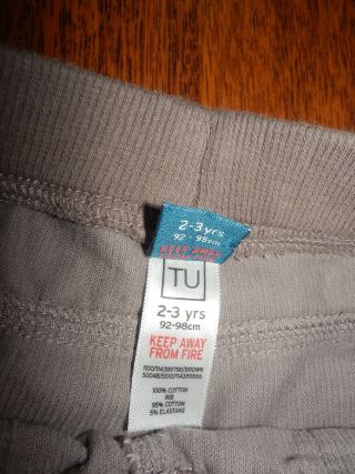 Menčestrové nohavice, 98