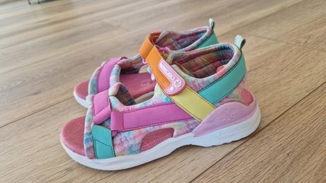 Sandalky 33 biomecanis ortopedicke, 33