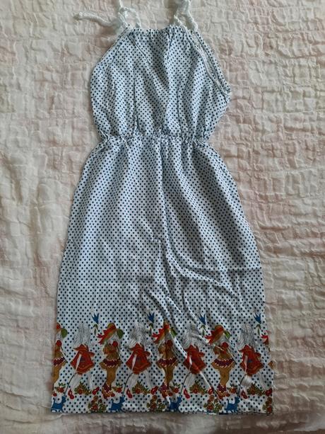 Šaty a tričká (cena za všetko spolu), 104–116