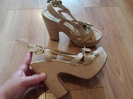 Sandálky na platforme, 37