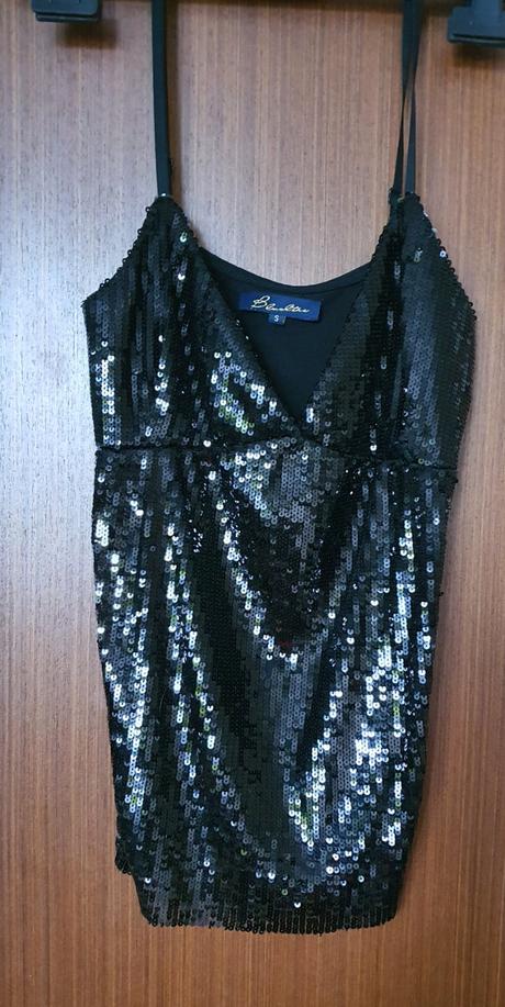 Flitrový top čierny, s