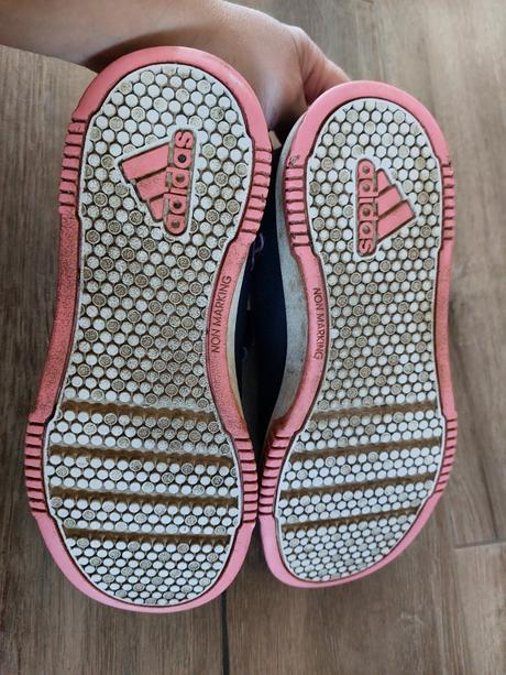 Tenisky adidas na donosenie, adidas,34