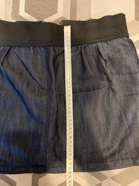 Zaujimava riflova sukna s opaskom, stradivarius,m