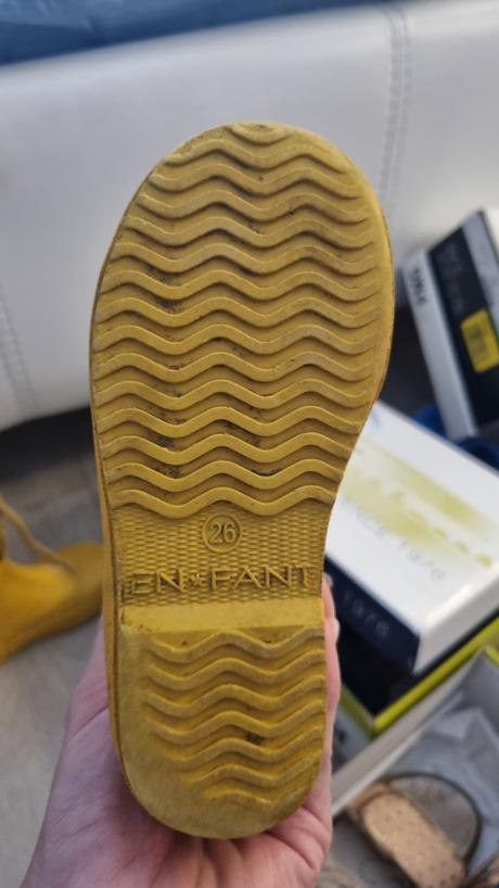 Gumáky en fant, 26, en fant,26