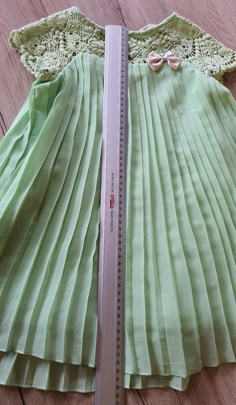 Krásne plisované šaty, h&m,110