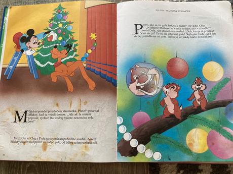 Veselé vianoce s mickey mousom a jeho priateľmi,