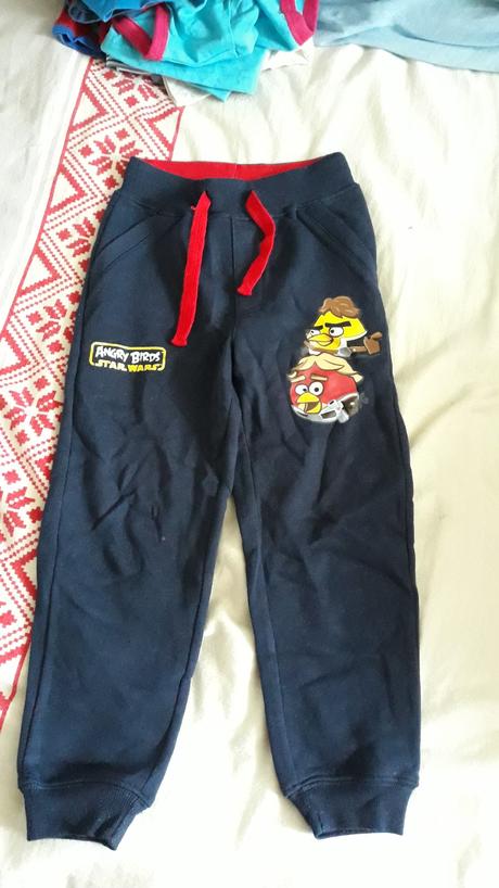 Chlapcenske teplaky, 116