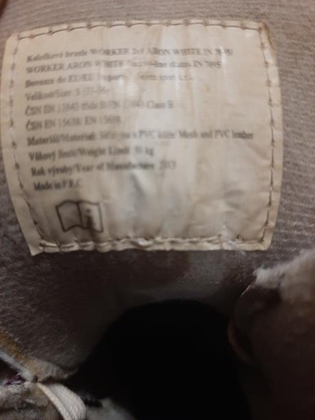 Ķorčule na ľad veľkosť  s (33-36) botaskové, 33