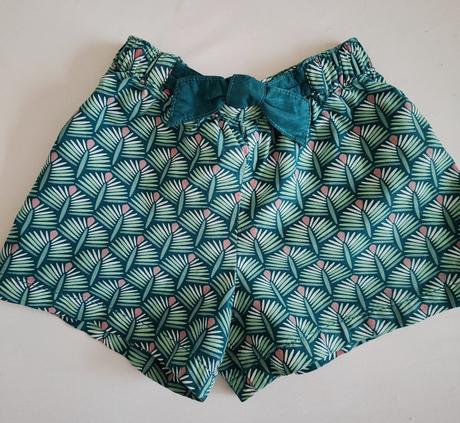 Dievčenské šortky s mašľou, 104