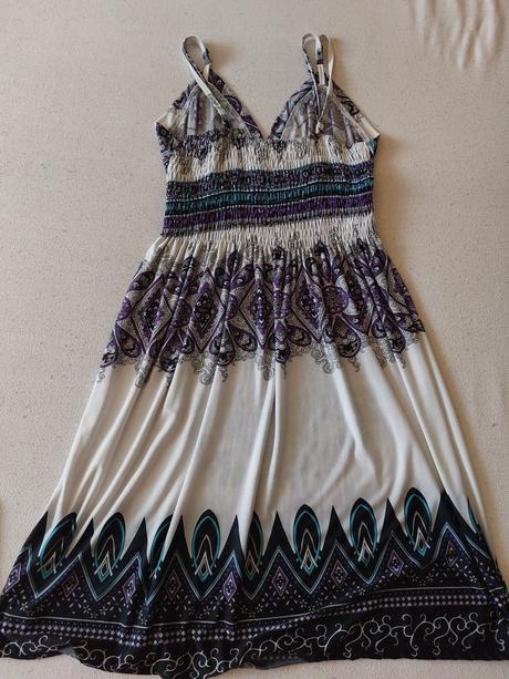 Dievčenské šaty so vzormi, 152