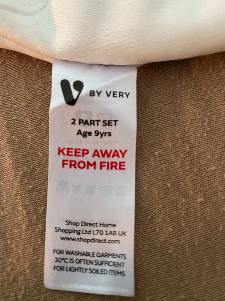 Letný flitrovaný dievčenský top, 128